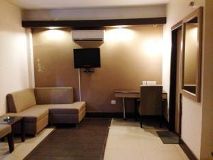 Pacific Inn Gurgaon Sec 41 Delhi  Dış mekan fotoğraf